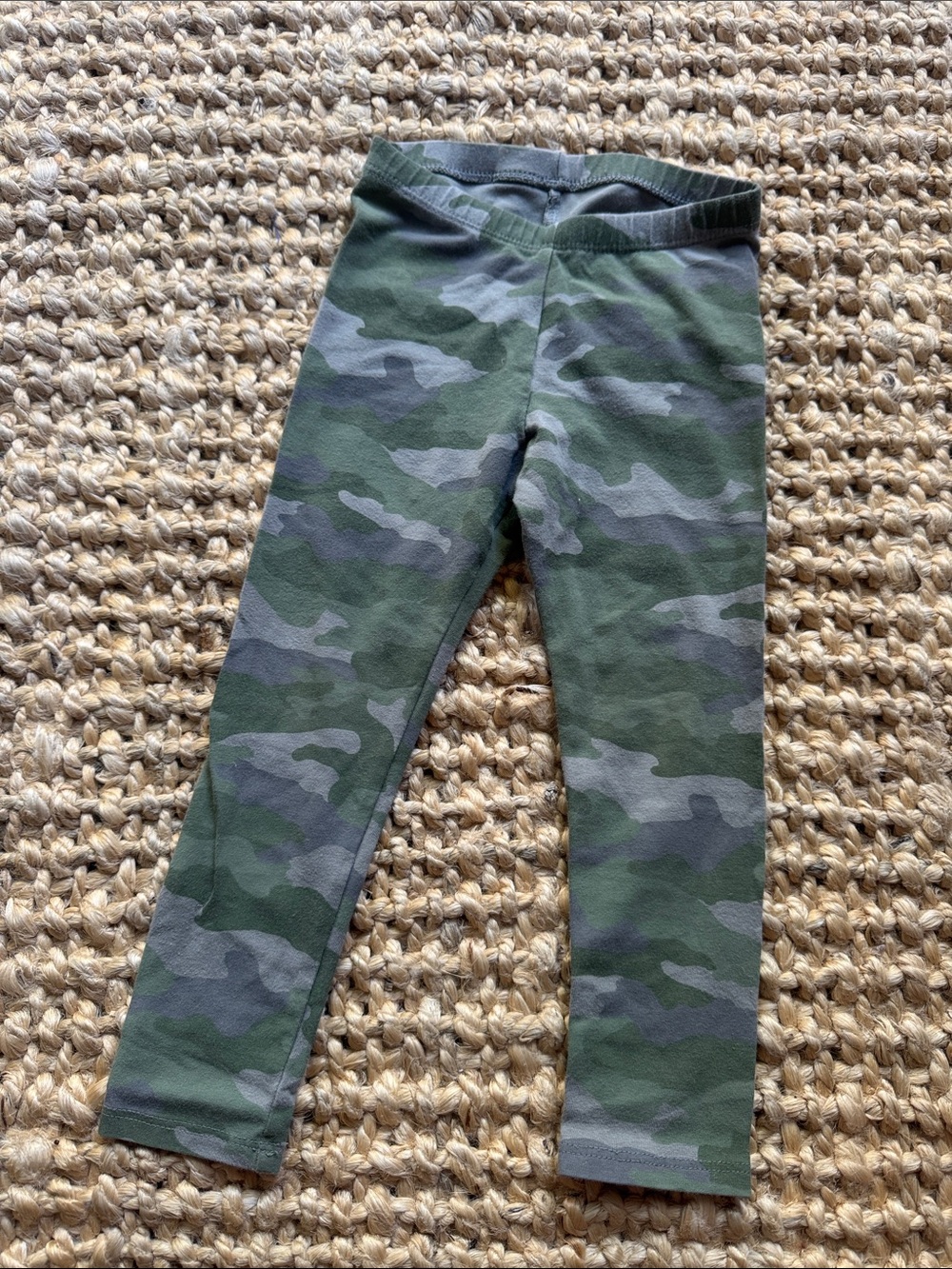 Cat & Jack Green Camo Stretch Leggings
